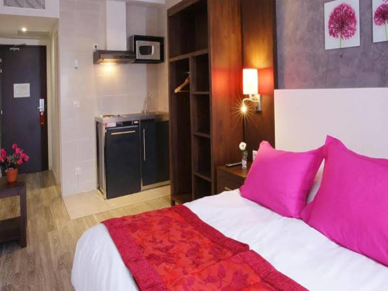 Hotel Paris Pacific Paris-Villejuif- Pres Du Metro L'Hay Les Roses Ligne 14 - Direct Paris-Aeroport Orly Et Institut Gustave Roussi Екстер'єр фото